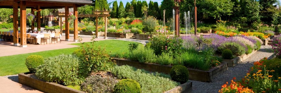 We provide landscaping
services since 1997